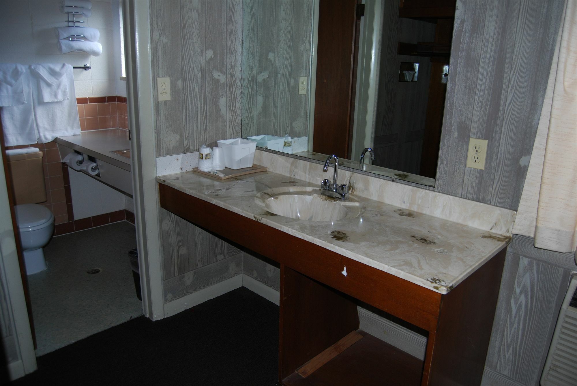 Budget Host Exit 254 Inn Loveland Kültér fotó